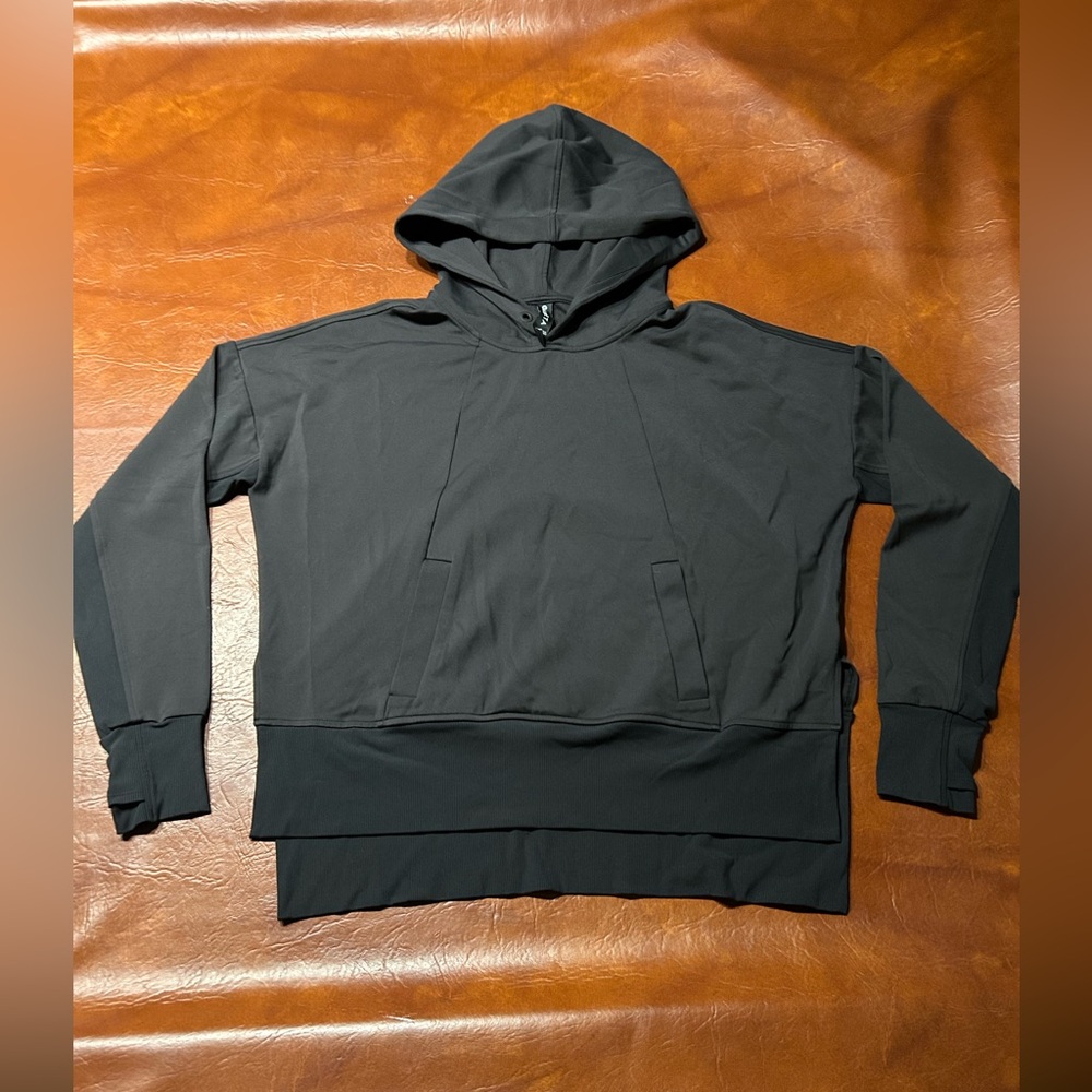 Athleta athletic sweatshirt